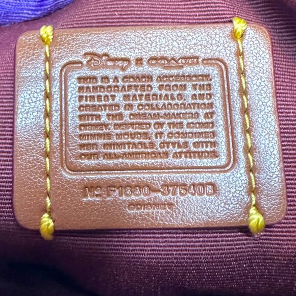 Coach X Disney Red Minnie Mouse Wristlet  Limited Edition (NWOT) - Picture 6 of 6